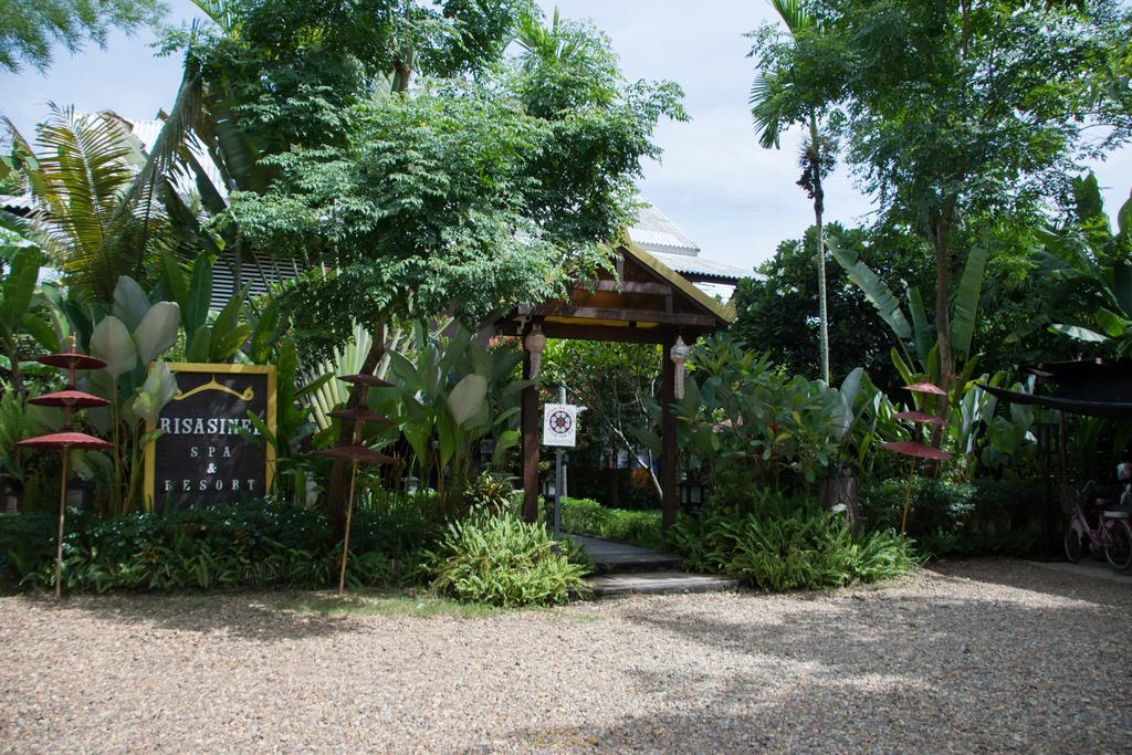 Risasinee Spa & Resort Nan Buitenkant foto